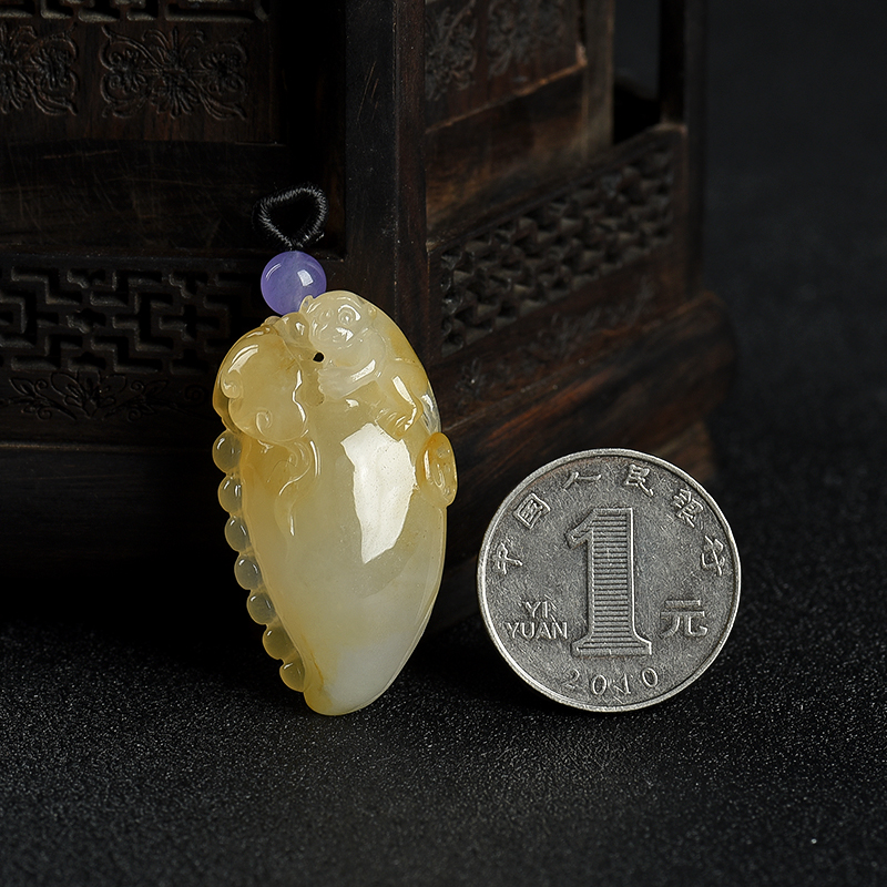 黄翡吊坠-红掌柜