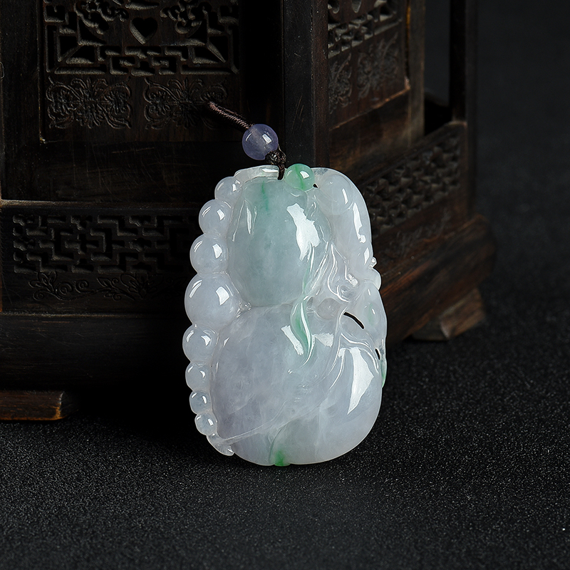 豆种飘翠翡翠福禄吊坠-红掌柜