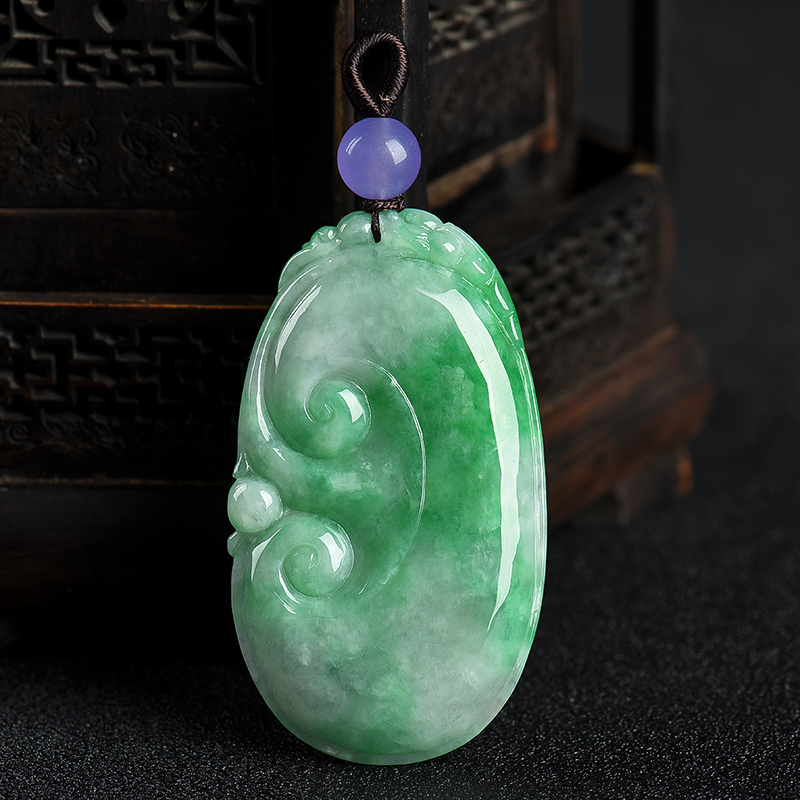 缅甸天然豆种飘翠翡翠吊坠-红掌柜