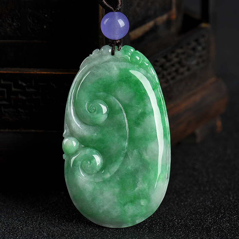 缅甸天然豆种飘翠翡翠吊坠-红掌柜