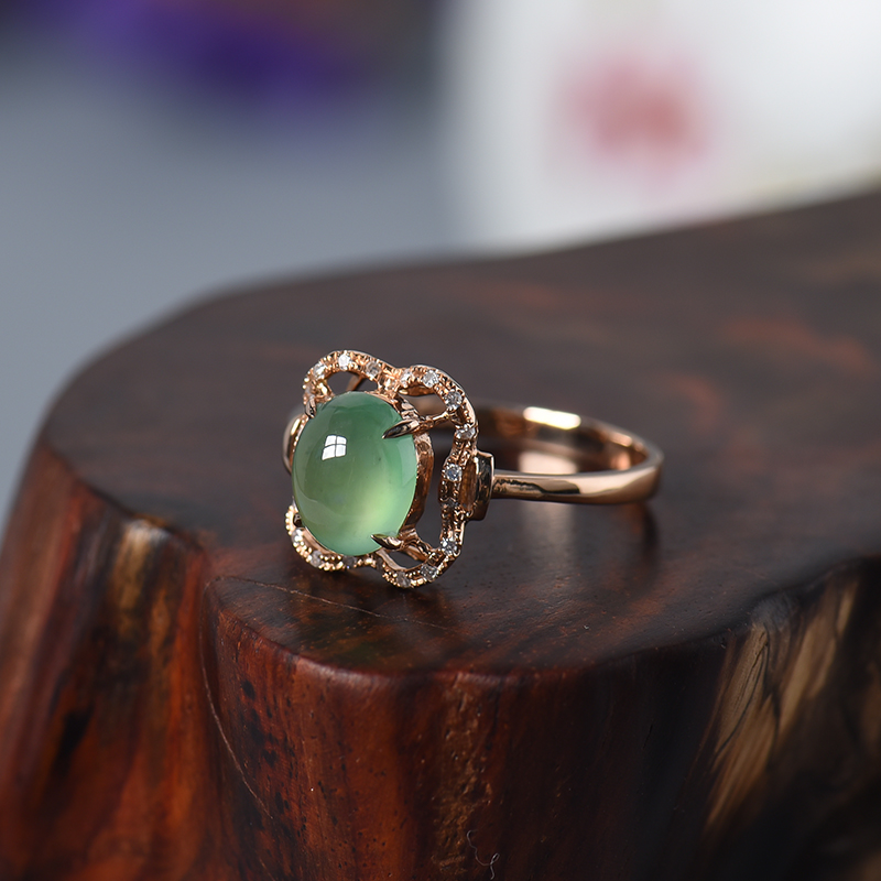金镶钻糯种晴水翡翠戒指-红掌柜