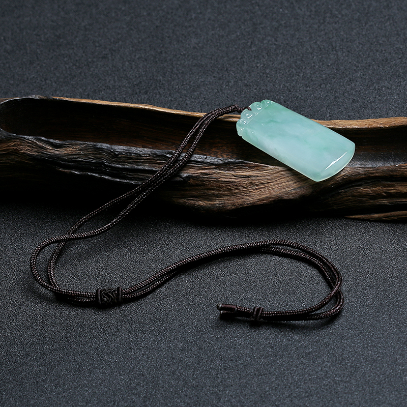 冰糯种翡翠无事牌-红掌柜