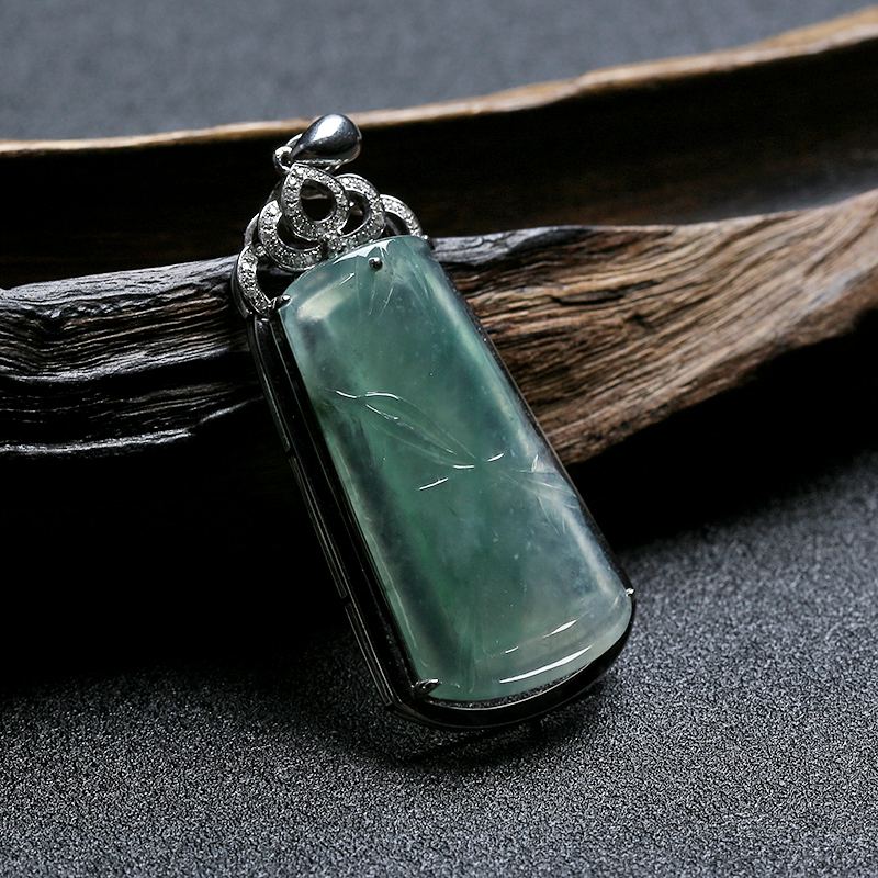 18K金冰糯种飘花竹节翡翠吊坠 - 红掌柜