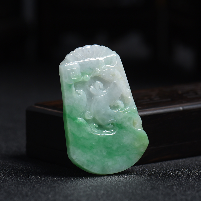 缅甸天然飘花翡翠龙凤牌挂件-红掌柜