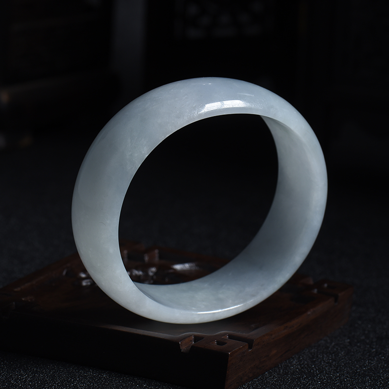 缅甸A货天然糯种翡翠贵妃镯 - 红掌柜