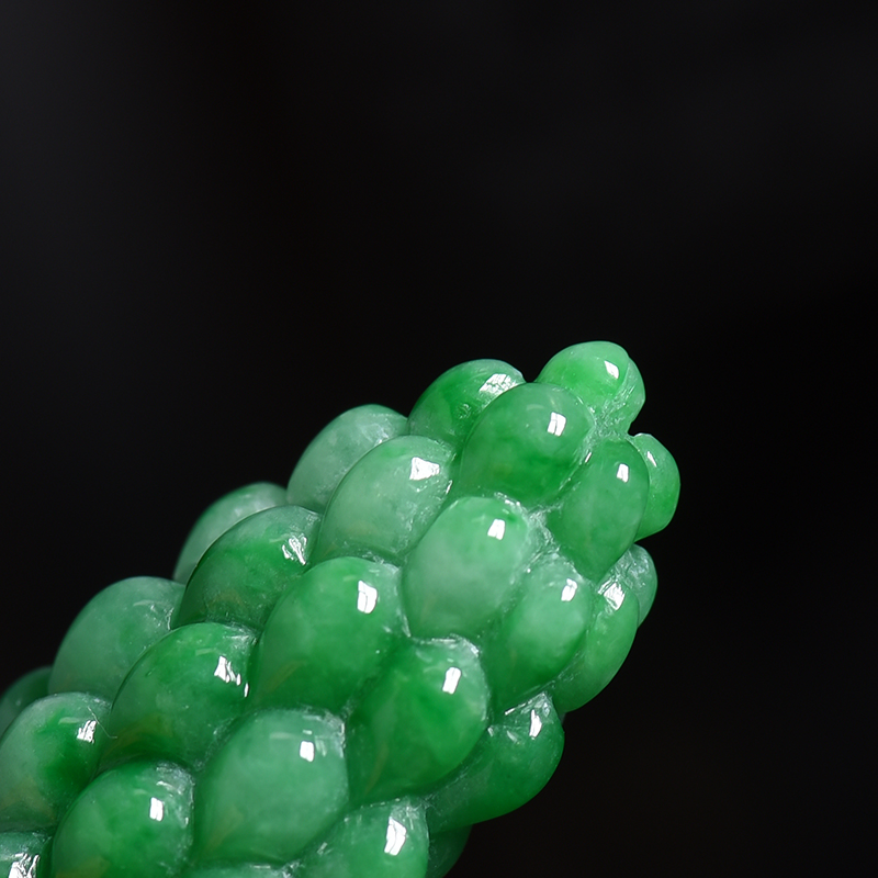 18k镶嵌缅甸天然糯种翡翠吊坠-红掌柜