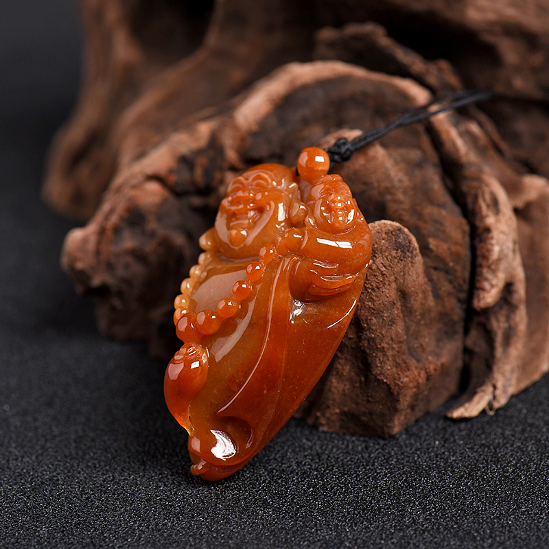 豆种红翡翡翠弥勒佛吊坠 - 红掌柜