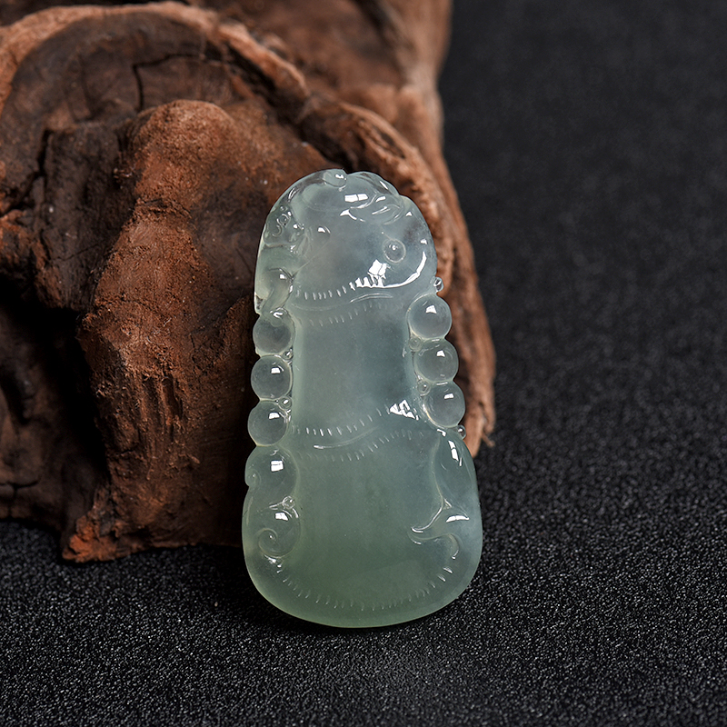 冰种浅绿翡翠节节高升吊坠-红掌柜