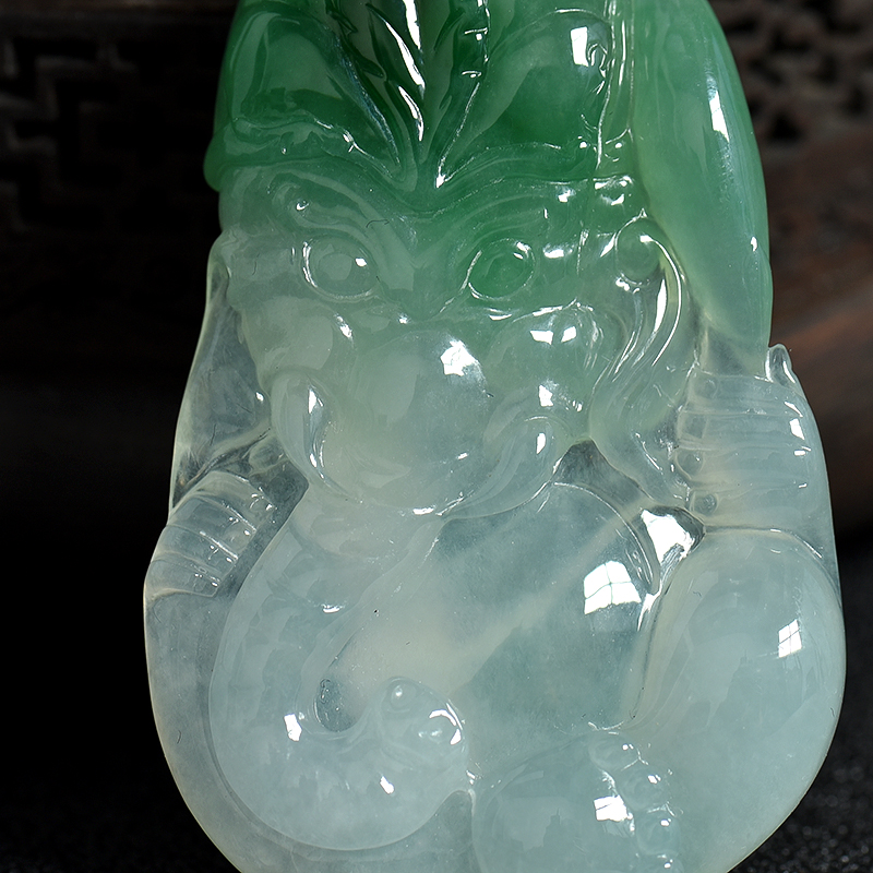 缅甸天然糯种飘翠翡翠吊坠-红掌柜