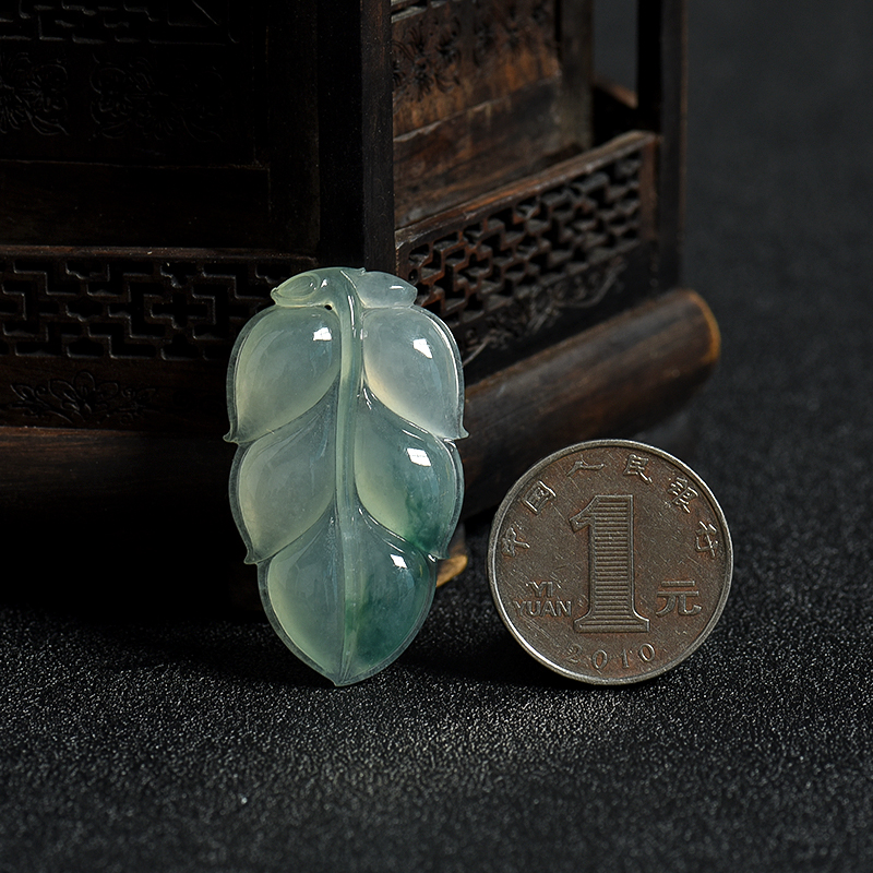 天然糯种飘花翡翠金枝玉叶吊坠-红掌柜