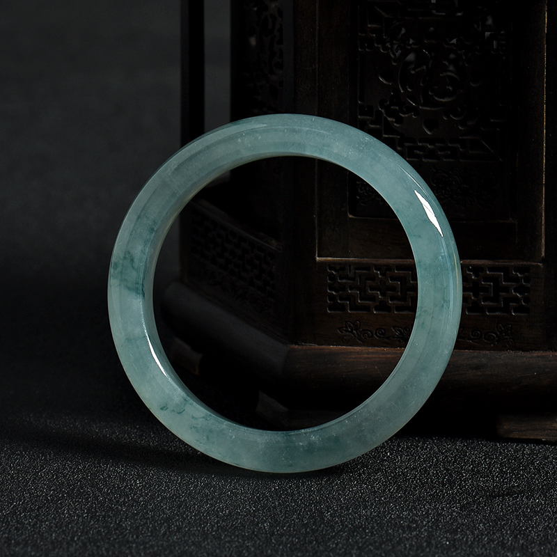 糯冰种飘花翡翠手镯-红掌柜