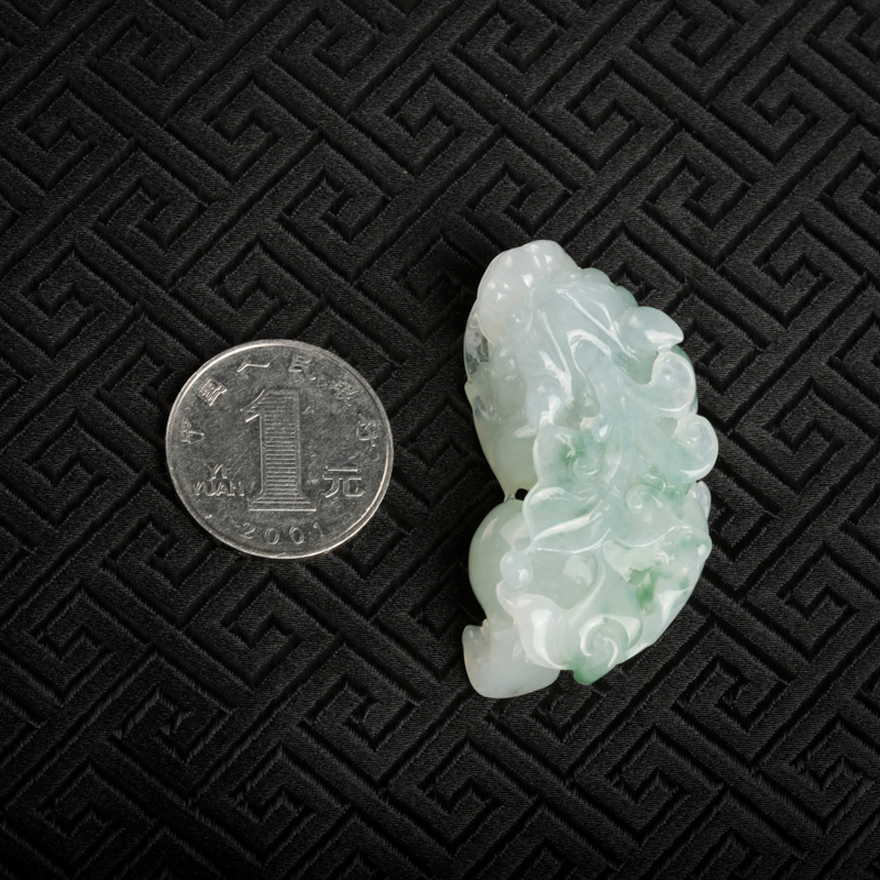 糯种飘花翡翠貔貅吊坠-红掌柜