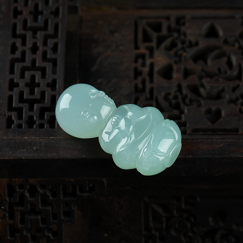 天然翡翠沙弥吊坠-红掌柜