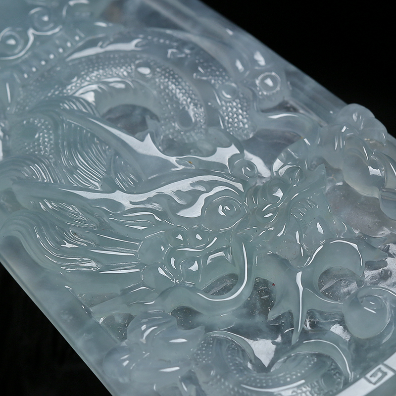 缅甸天然浅绿翡翠龙牌吊坠-红掌柜