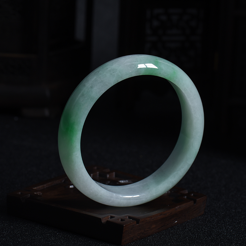 54#豆种飘翠翡翠手镯-红掌柜