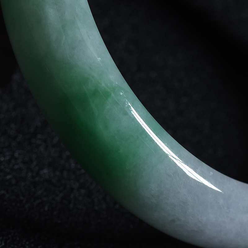 豆种飘翠翡翠手镯-红掌柜