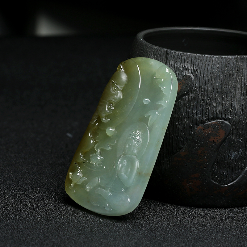 浅绿俏色翡翠立地成佛挂件 - 红掌柜