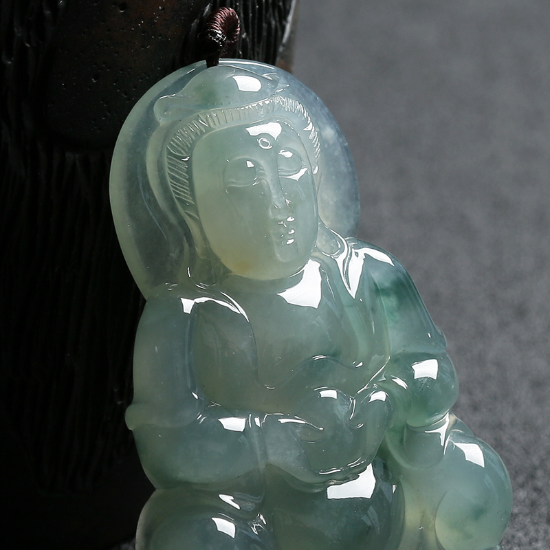 糯种浅绿飘花翡翠观音挂件-红掌柜
