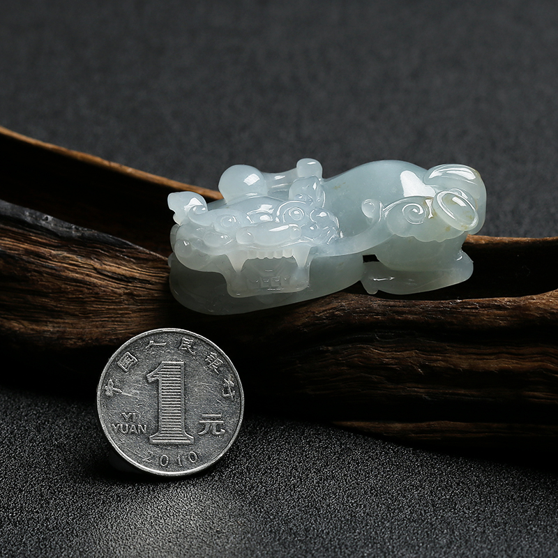 糯种蓝水翡翠貔貅挂件-红掌柜