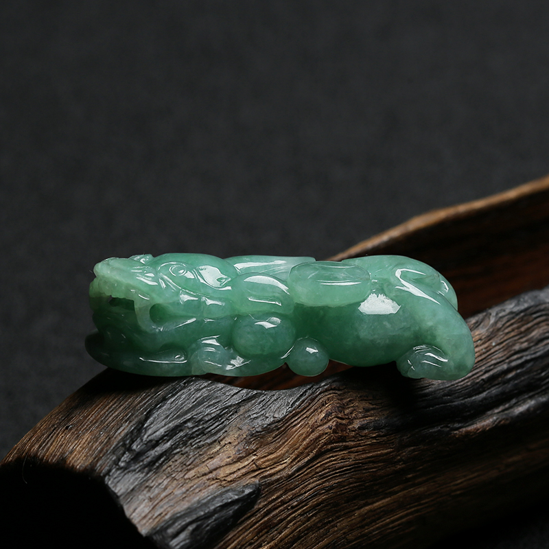 天然糯种深绿翡翠貔貅挂件-红掌柜