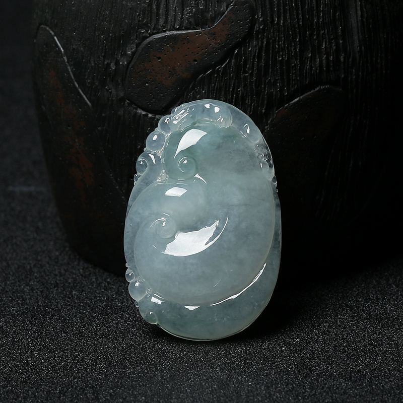 糯冰种浅绿飘花翡翠如意吊坠-红掌柜