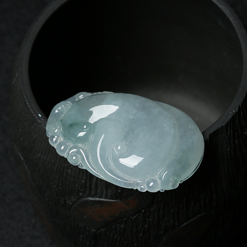 糯冰种翡翠如意吊坠-红掌柜