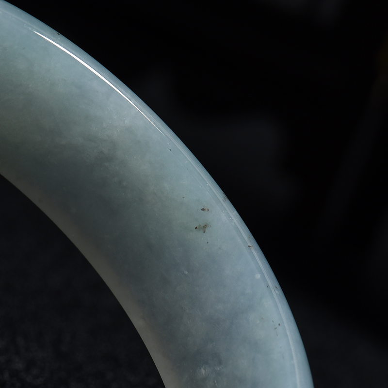 糯种浅绿翡翠手镯-红掌柜