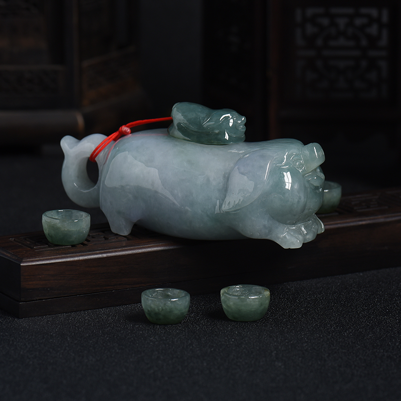 缅甸天然暗绿翡翠猪摆件-红掌柜