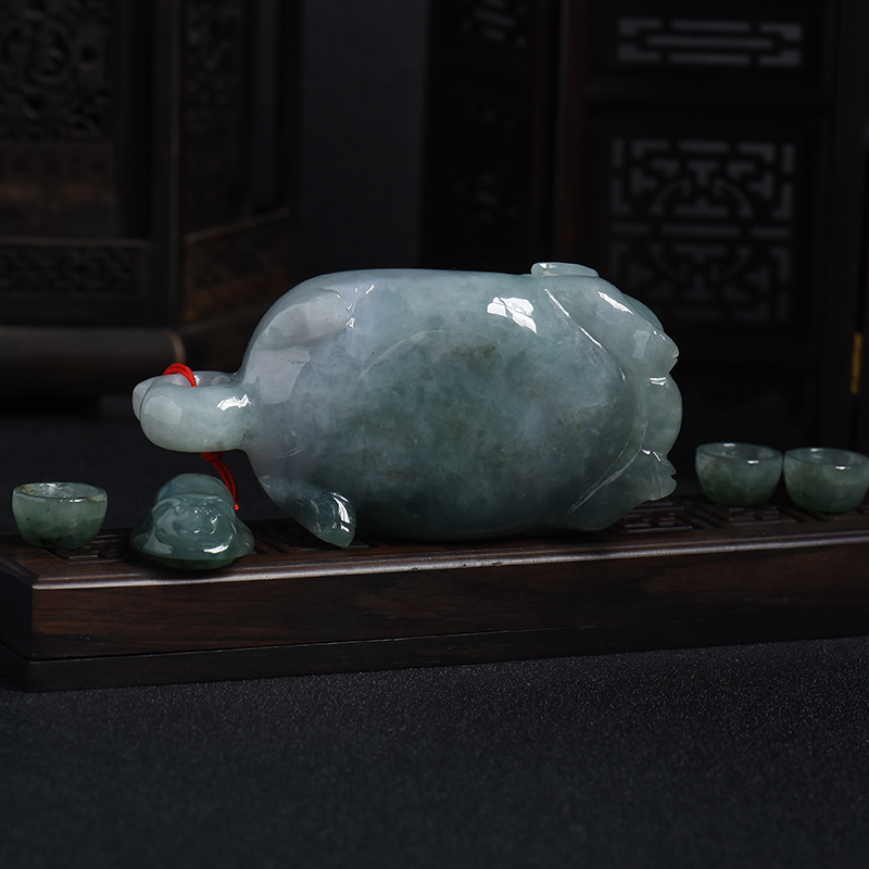 缅甸天然糯种翡翠猪摆件-红掌柜