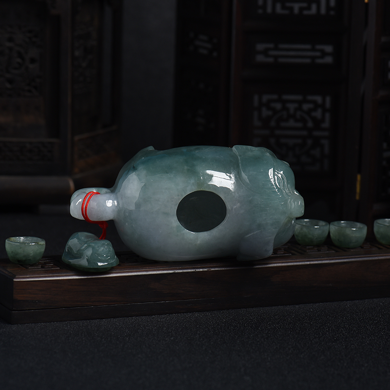 缅甸天然糯种暗绿翡翠摆件-红掌柜