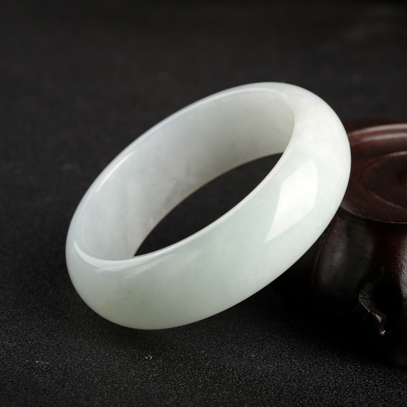 55.35#天然糯种浅绿翡翠手镯-红掌柜