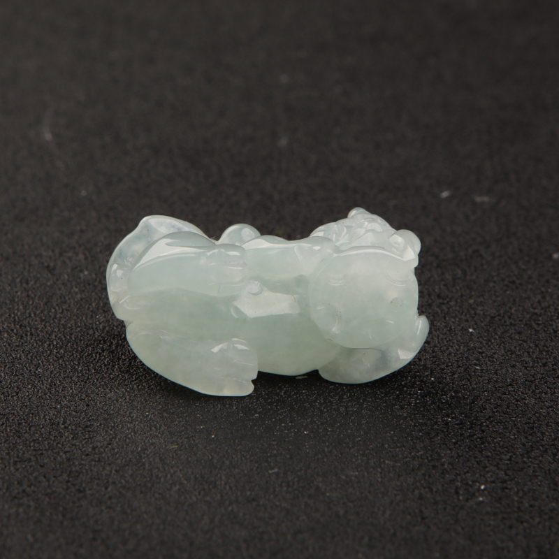 缅甸天然翡翠貔貅吊坠-红掌柜