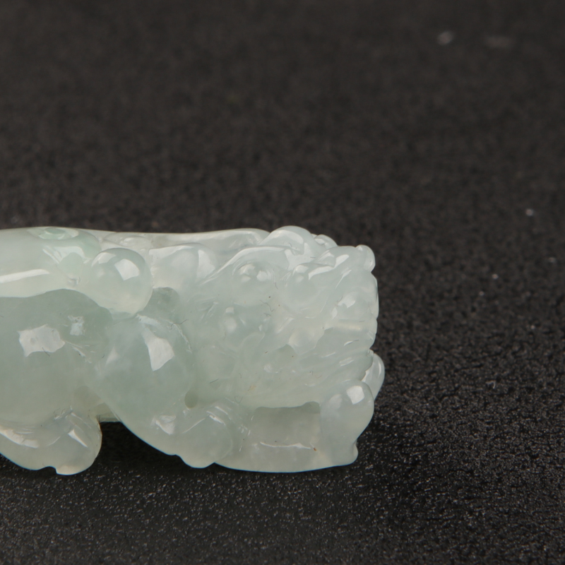 糯种翡翠貔貅吊坠-红掌柜