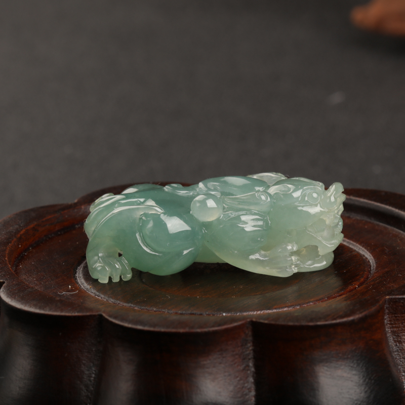 缅甸天然糯种灰绿翡翠貔貅吊坠-红掌柜