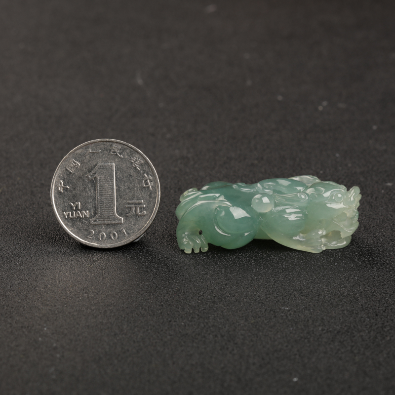 糯种翡翠貔貅吊坠-红掌柜