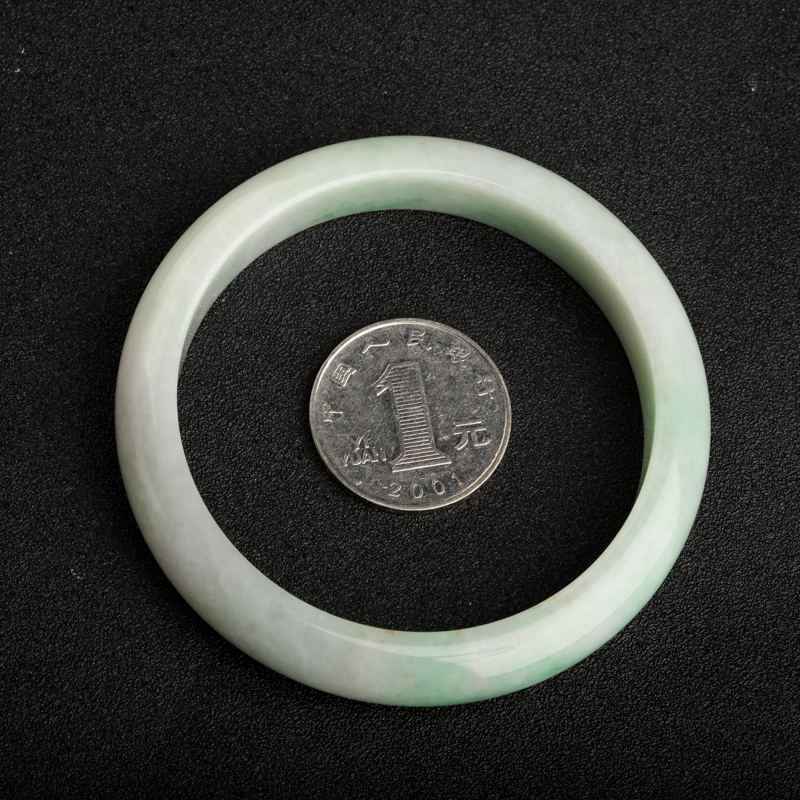 豆种飘翠翡翠手镯-红掌柜