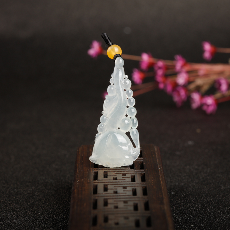 糯冰种翡翠玫瑰花吊坠-红掌柜