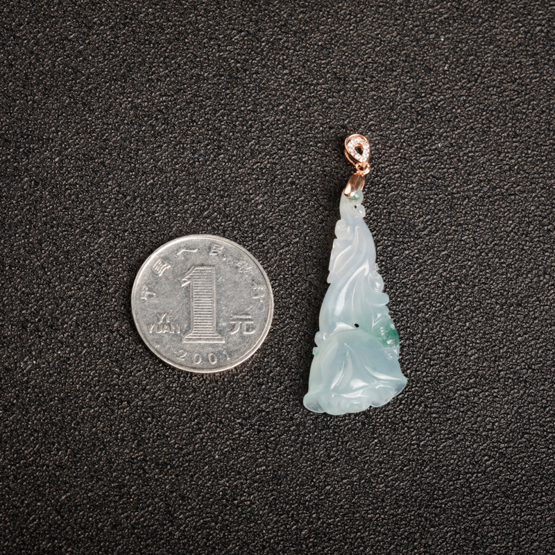 糯冰种翡翠吊坠-红掌柜