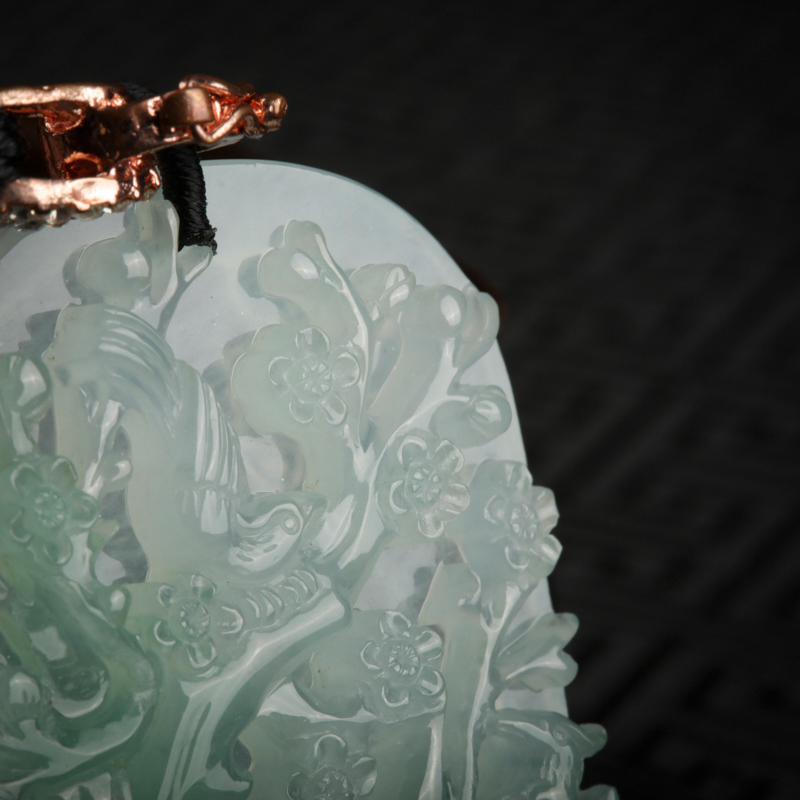 天然A货糯冰种飘花翡翠-红掌柜