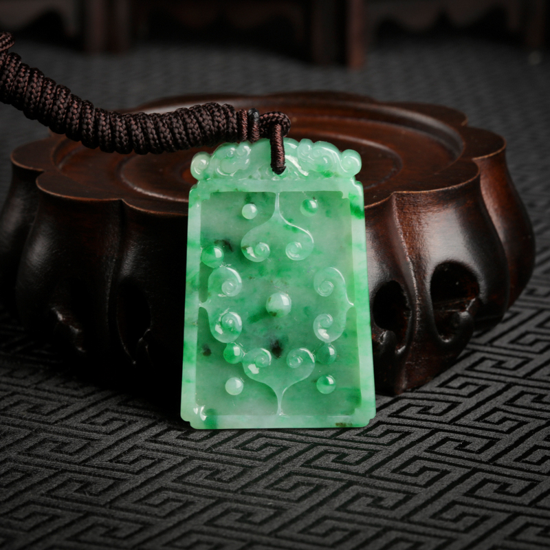 缅甸天然A货糯种翠绿翡翠辰龙吊坠-红掌柜