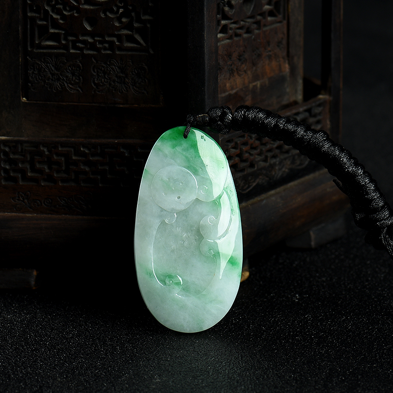 翡翠招财进宝吊坠-红掌柜