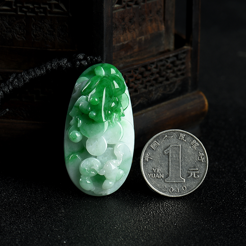 缅甸翡翠招财进宝吊坠-红掌柜