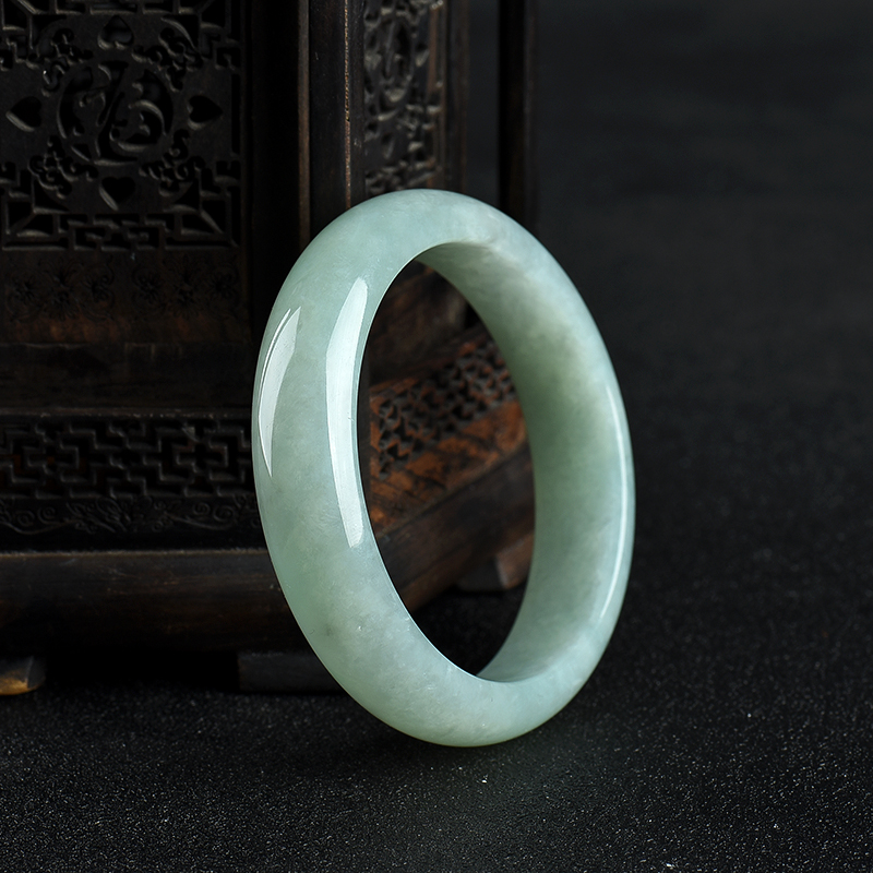 缅甸天然豆种浅绿翡翠手镯-红掌柜