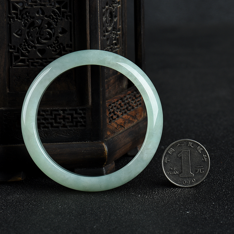 56.5mm缅甸天然豆种翡翠手镯-红掌柜