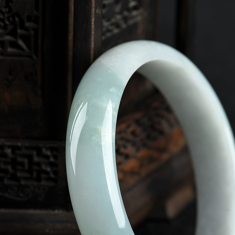 57.5mm缅甸天然翡翠手镯-红掌柜