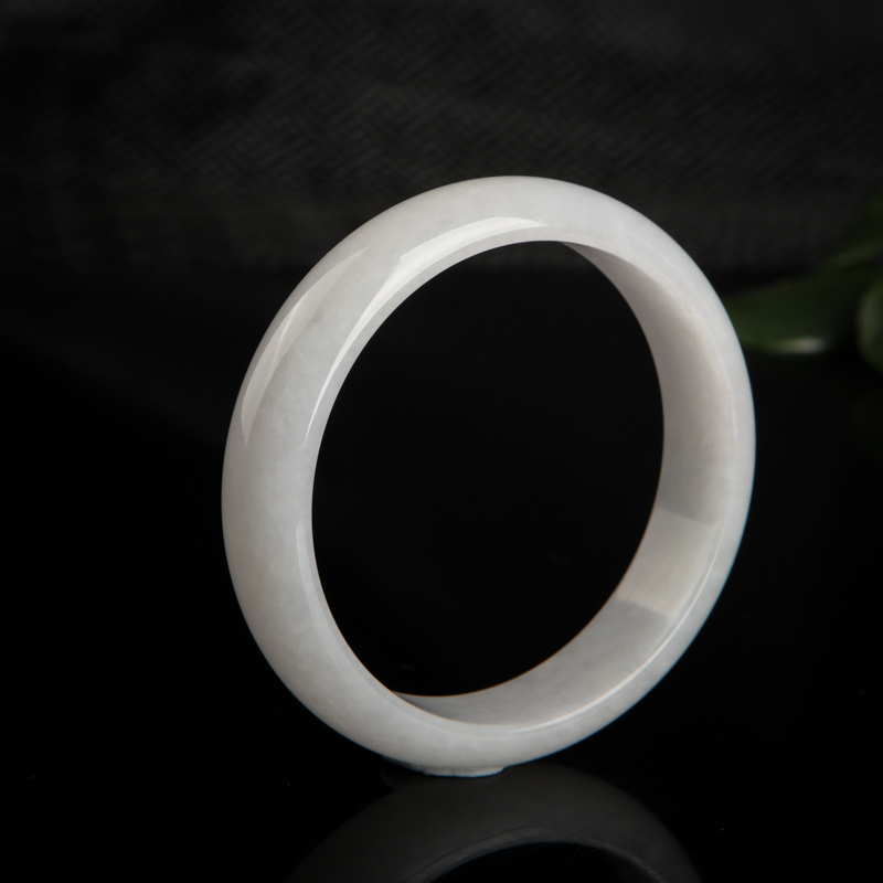 62.5mm豆种白色翡翠手镯-红掌柜