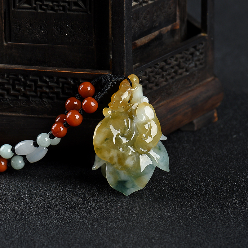 天然糯冰种俏色翡翠莲蓬吊坠-红掌柜