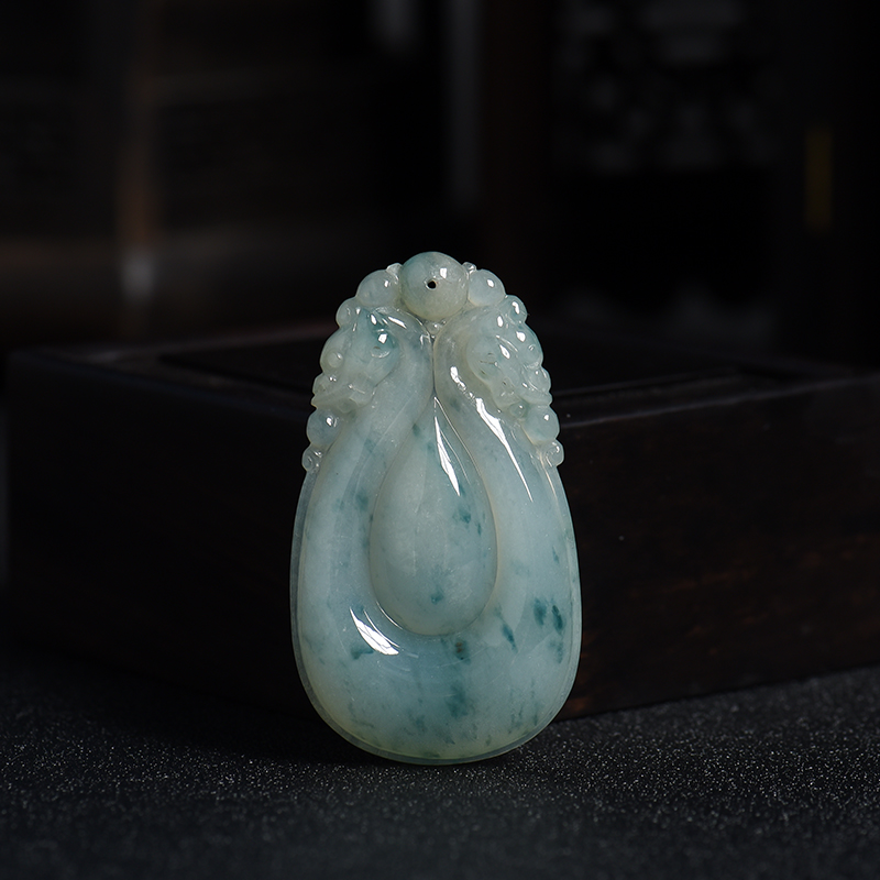 缅甸A货天然糯种飘蓝花翡翠如意吊坠 - 红掌柜