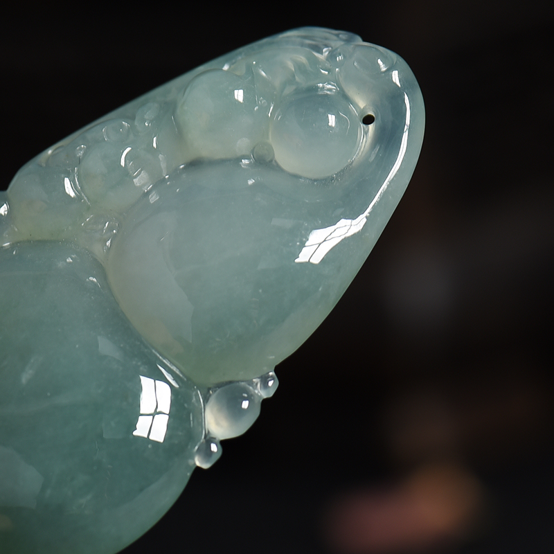 翡翠吊坠 - 红掌柜