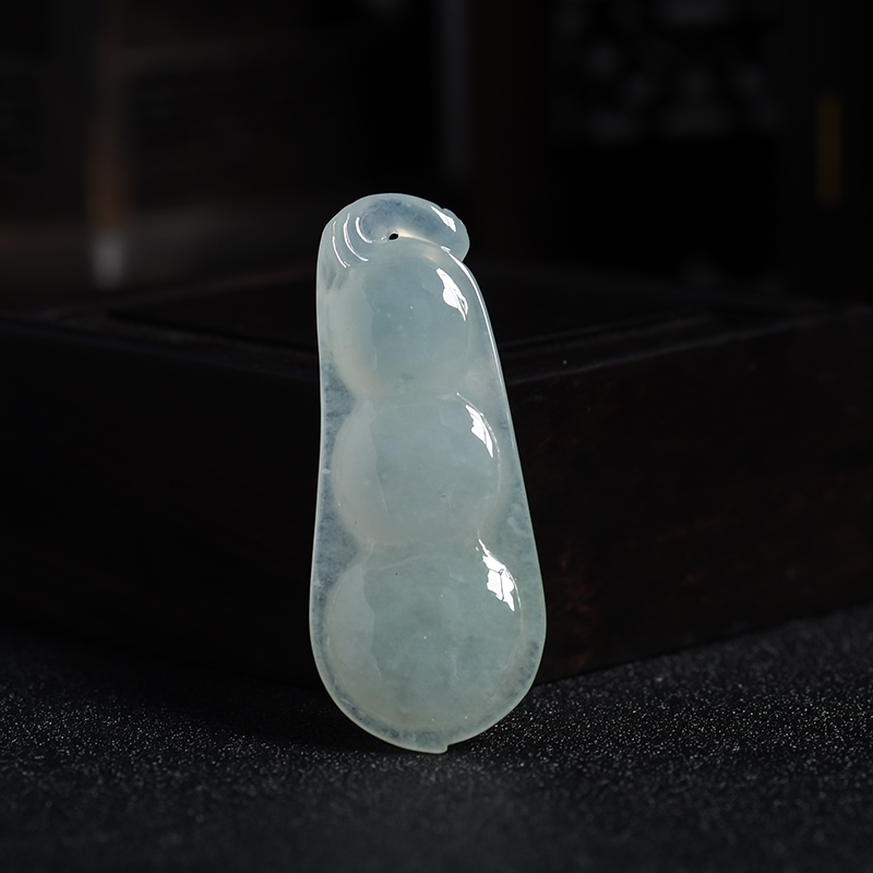 翡翠连中三元吊坠 - 红掌柜